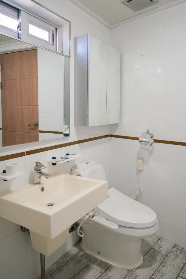 Villa Jungmun Haesung Parktel à Seogwipo Extérieur photo
