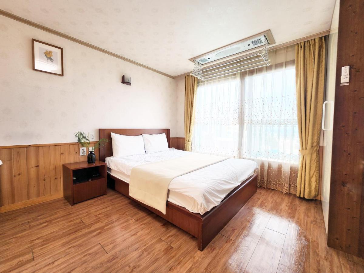 Villa Jungmun Haesung Parktel à Seogwipo Extérieur photo