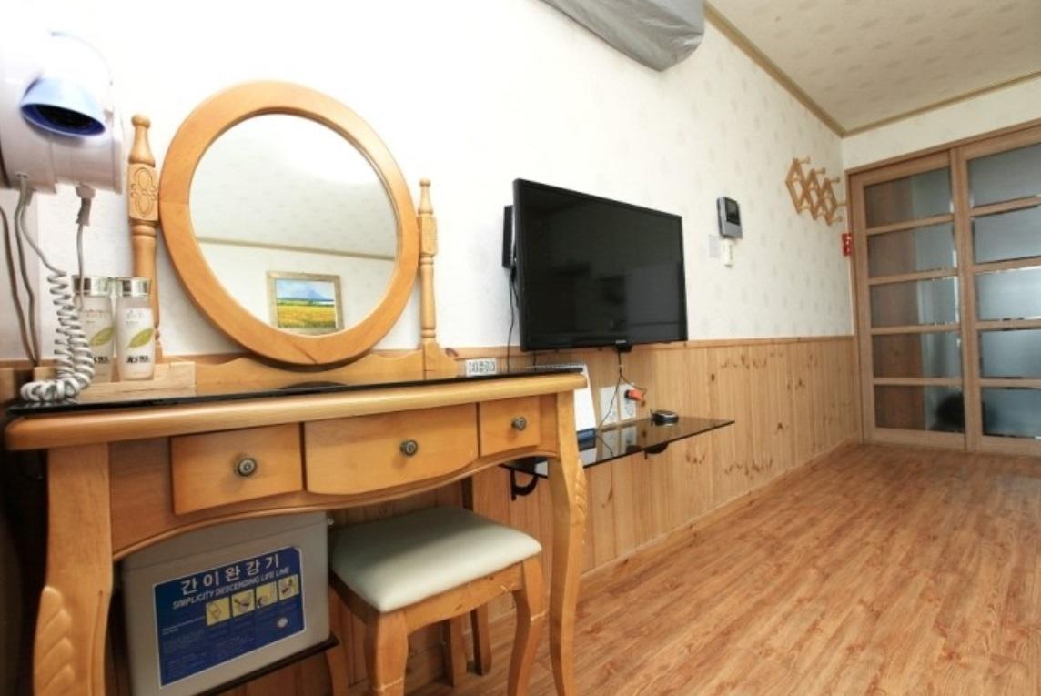 Villa Jungmun Haesung Parktel à Seogwipo Extérieur photo